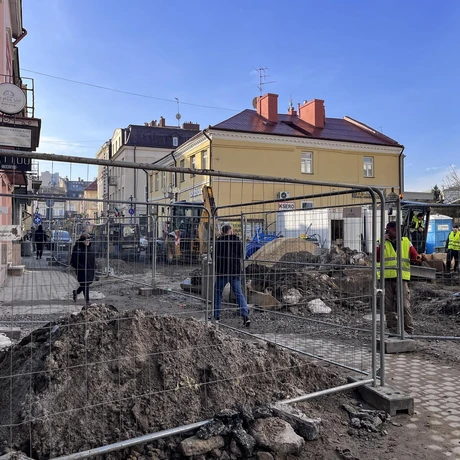 Przebudowa ul. Grunwaldzkiej w Rzeszowie [luty 2024] - fot 9